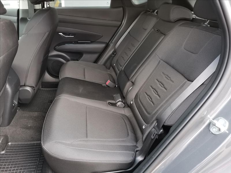 Hyundai Tucson 1,6 T-GDI Style 4x4 DCT - fotka 8 z 17