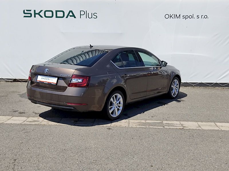 Škoda Octavia (2018) Style Extra 2,0 Tdi 110 Kw DSG - fotka 2 z 36
