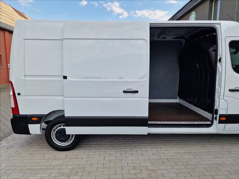 Renault Master 2.3 dCi L3H2 P3 COOL,ČR,1Maj. - fotka 18 z 44