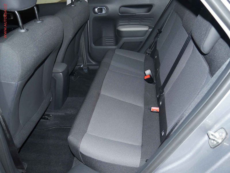 Citroën C4 Cactus (2018) 1.2 PT, 2.maj,ČR, servis - fotka 10 z 19