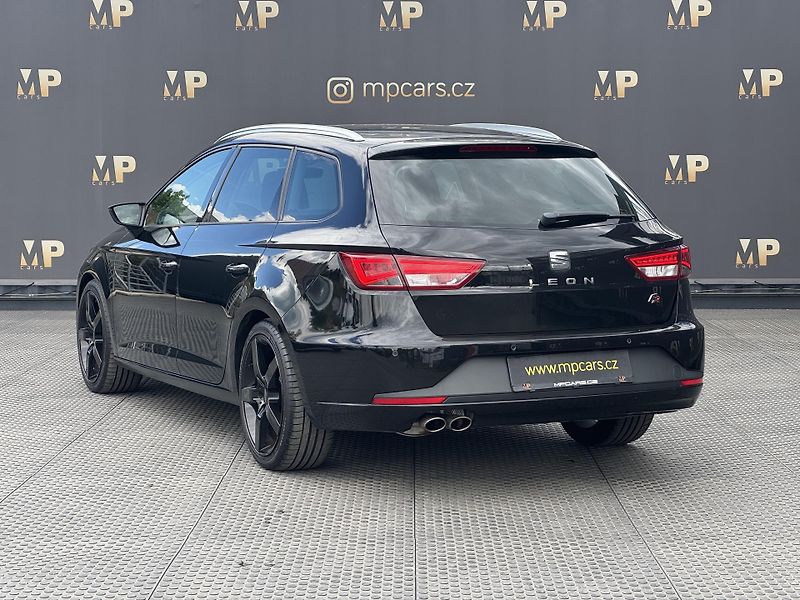Seat Leon (2016) 1.4TSi 110kW FR, FullLED RZV - fotka 7 z 47