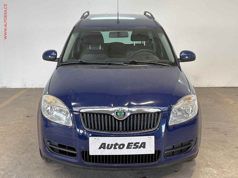 Škoda Roomster (2009) 1.4i, 2.maj, Klima - fotka 2 z 14