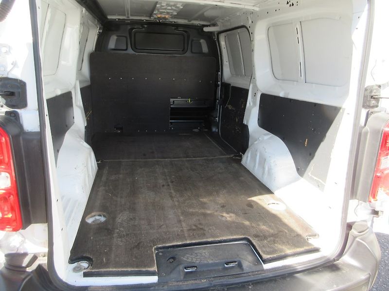 Citroën Jumpy 2,0BlueHDi 150PS  LONG - fotka 8 z 18