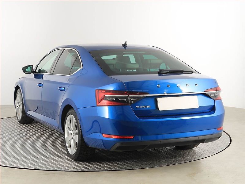 Škoda Superb (2020) Style Plus 2.0 TDI - fotka 4 z 19
