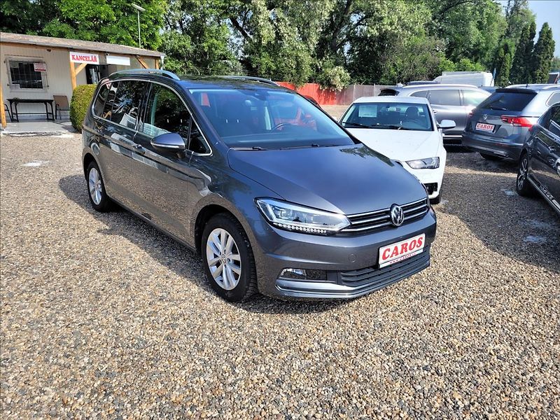Volkswagen Touran 1,5 Již není k dispozici - fotka 2 z 50
