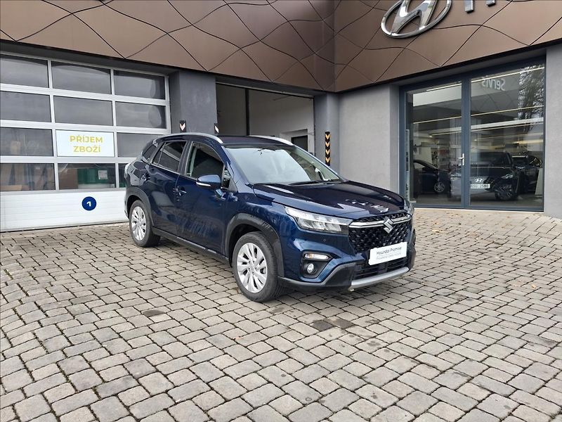 Suzuki SX4 1,4 MHEV Premium - fotka 16 z 19