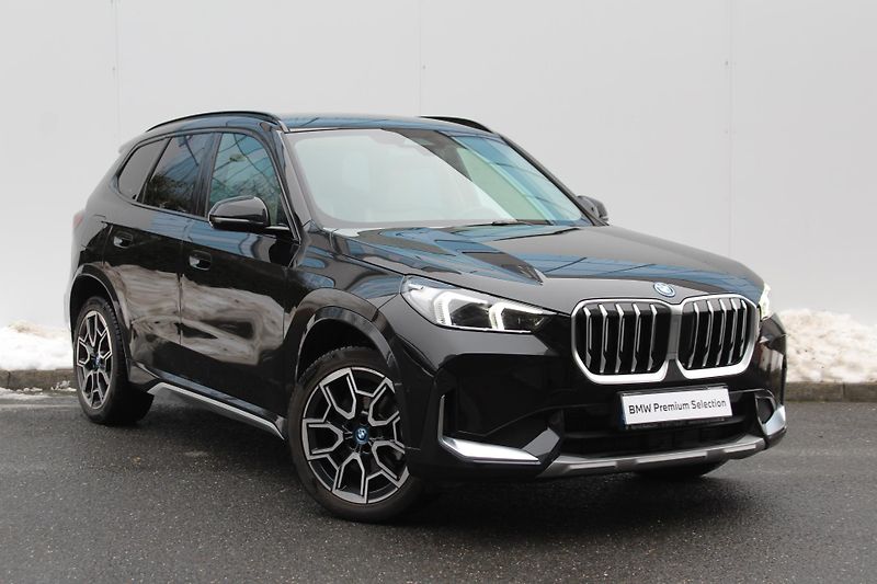 BMW X1 xDrive30e - fotka 7 z 22