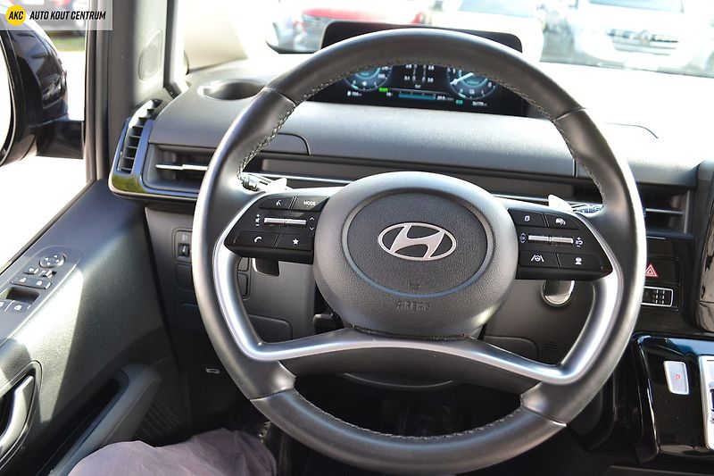 Hyundai Staria 1.6T-GDI HEV 225 PREMIUM EXECU - fotka 53 z 66