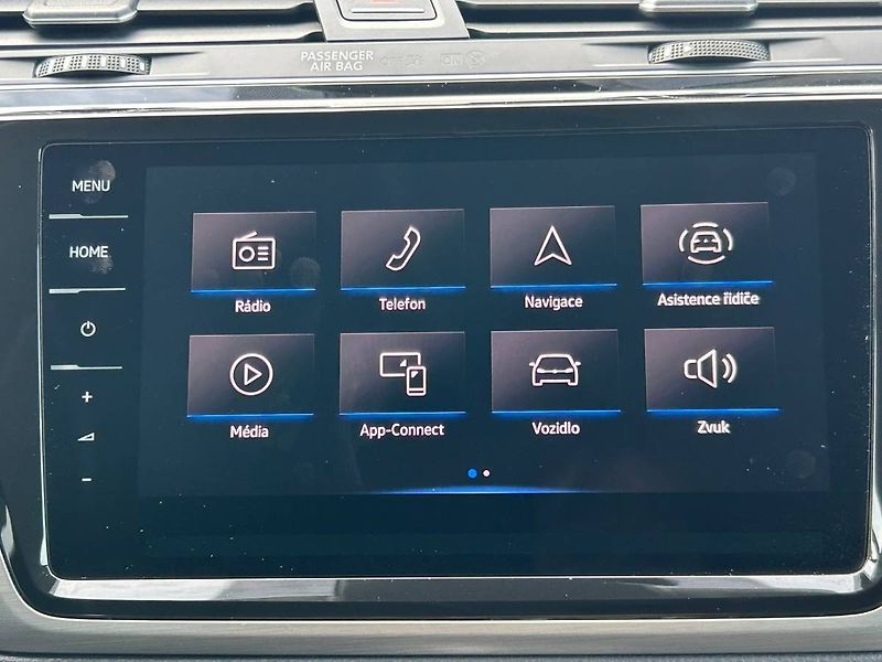 Volkswagen Touran (2022) 2.0 TDI 110kW DSG tažné - fotka 14 z 35