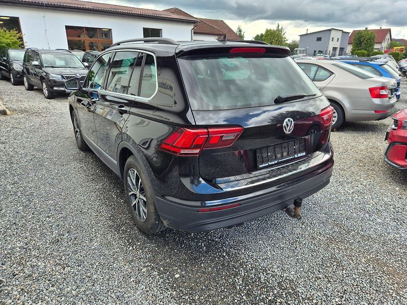Volkswagen Tiguan (2016) 2.0 TDI NAVI, Serviska.Zimáky - fotka 7 z 42