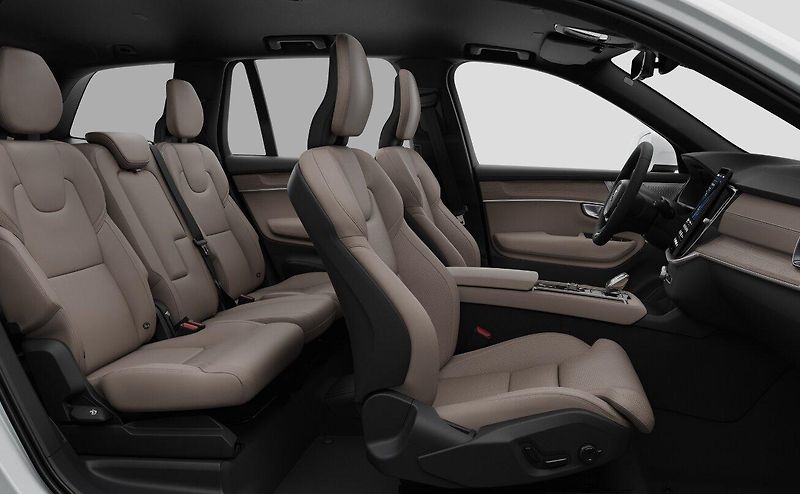 Volvo XC90 (2026) T8 AWD PLUS BRIGHT - fotka 12 z 16