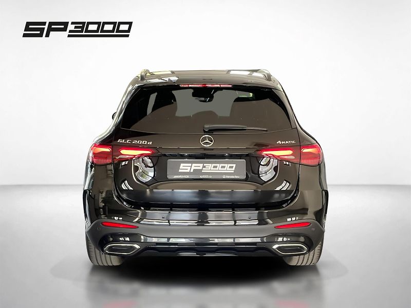 Mercedes-Benz GLC 200d 4Matic - fotka 4 z 33