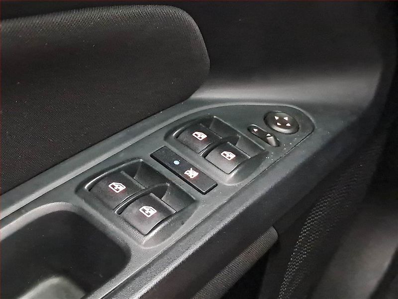 Fiat Tipo (2019) 1.6 MultiJet, Tempomat - fotka 16 z 16