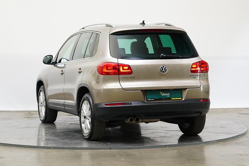 Volkswagen Tiguan - fotka 7 z 27