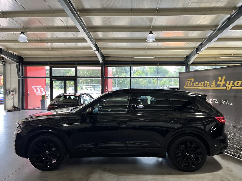 Volkswagen Touareg (2024) 3.0 TDI 210kW R-LINE EXCLUSIVE - fotka 6 z 56