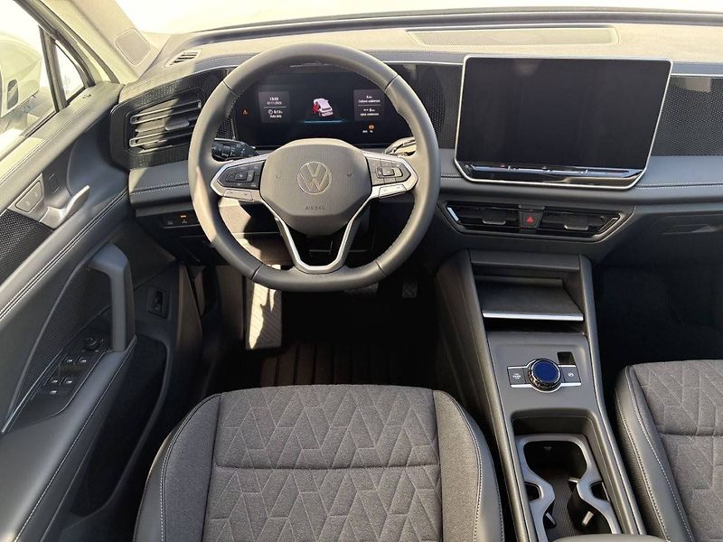 Volkswagen Tiguan (2025) People 7DSG 2,0TDi - fotka 6 z 7