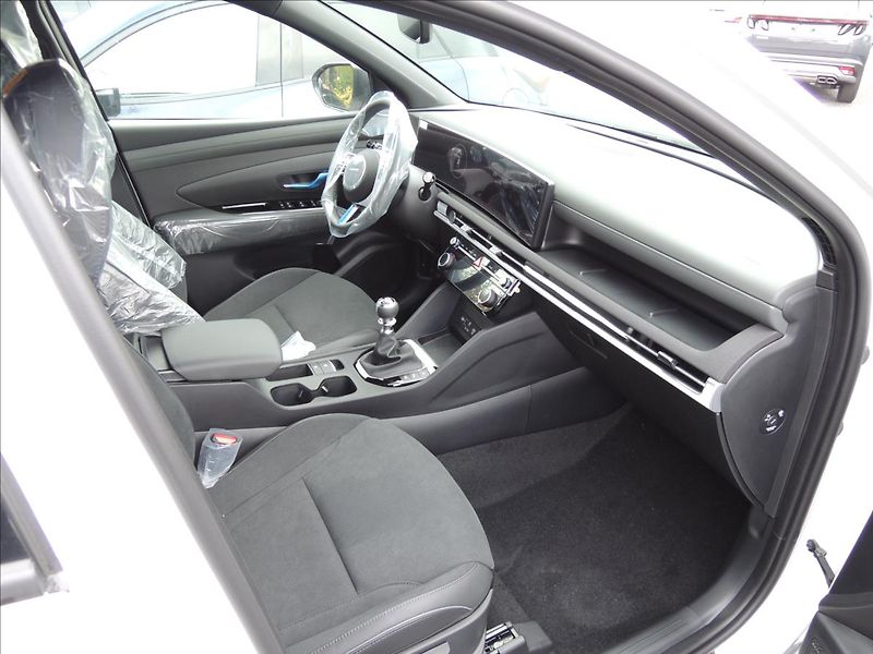 Hyundai Tucson (2026) 1,6 T-GDI 20 years - fotka 7 z 7