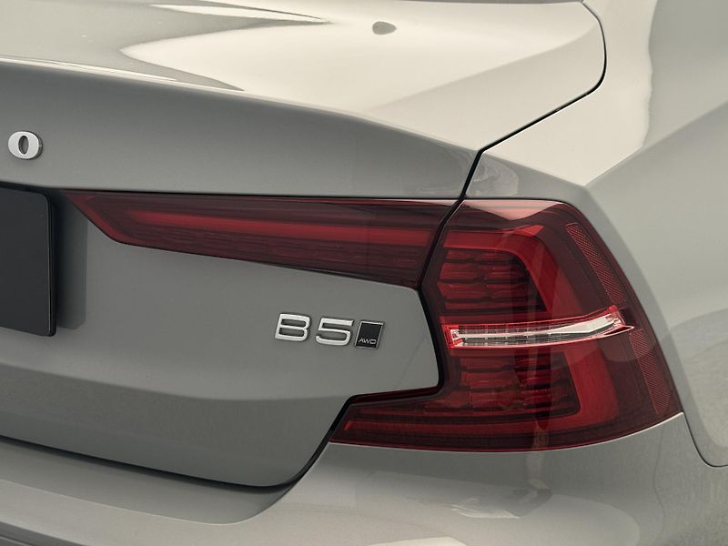 Volvo S60 B5 AWD ULTIMATE CZ 1.maj - fotka 23 z 48