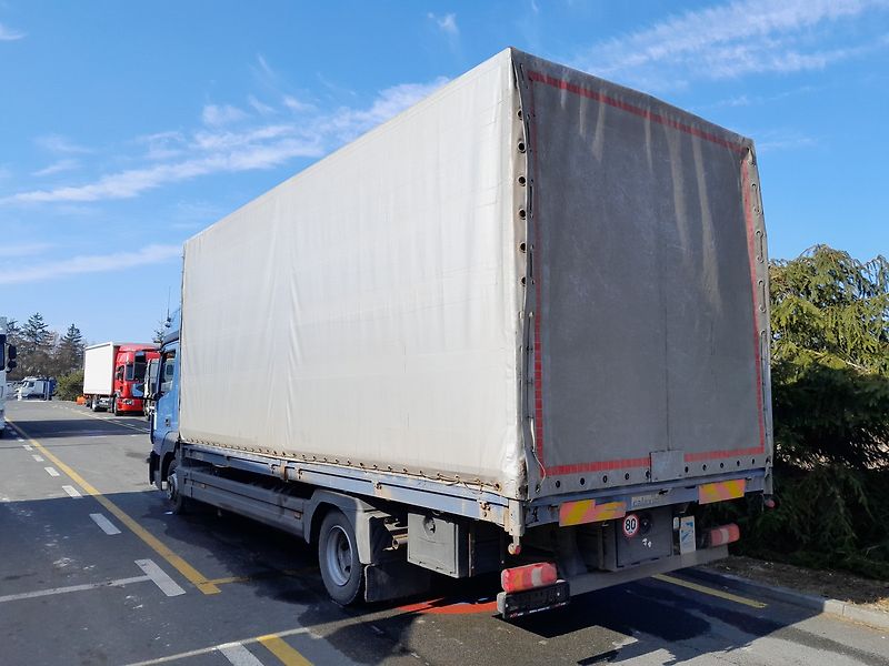 Mercedes-Benz Atego 818 Euro6 - fotka 3 z 36