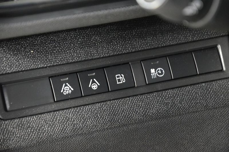 Peugeot 3008 (2023) PHEV 300 GT AWD AT - fotka 15 z 22