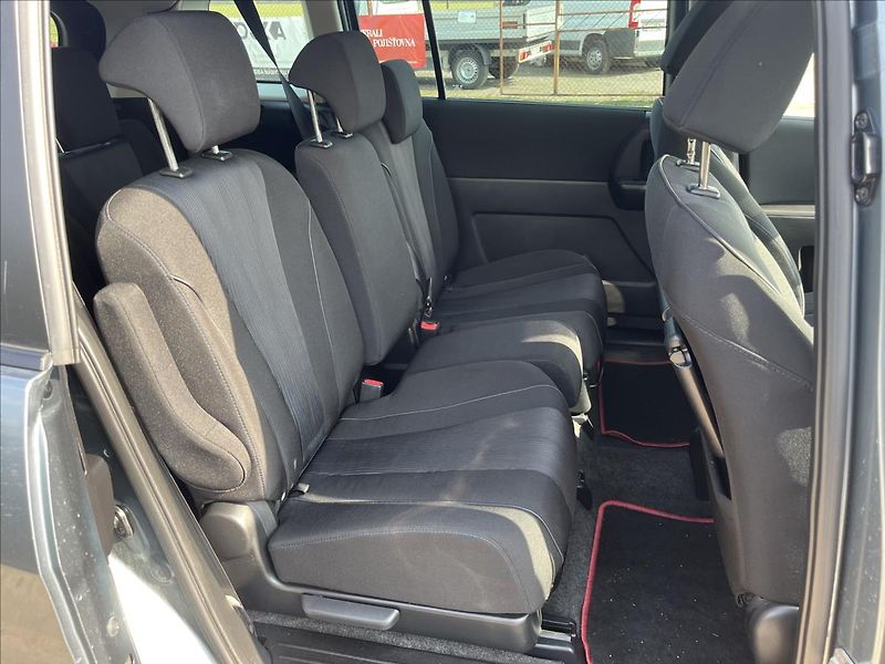 Mazda 5 1,6 MZRCD 7MÍST SERVIS ROZVODY - fotka 12 z 45