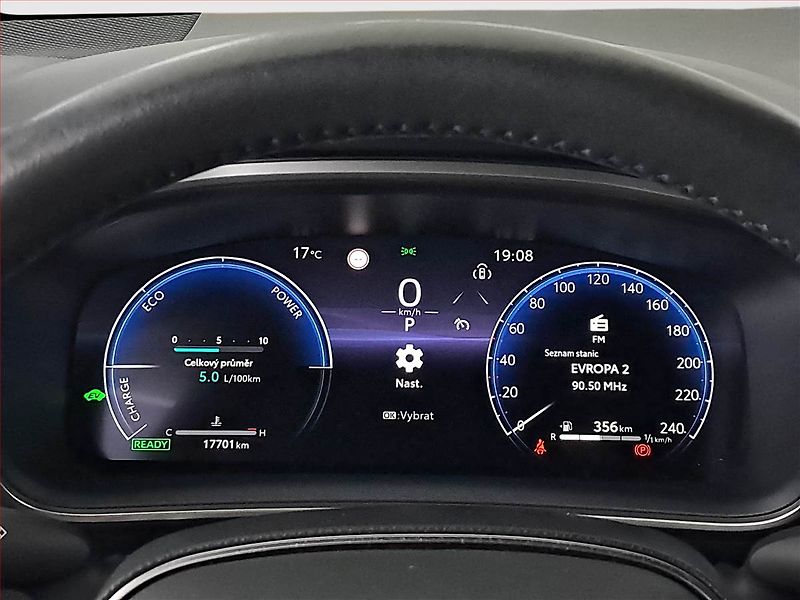 Toyota Corolla (2025) 1.8 Hybrid - fotka 11 z 18