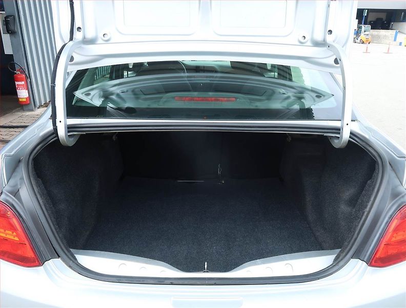 Peugeot 301 (2014) 1.2 VTi, jezdí dobře, Tempomat - fotka 13 z 18