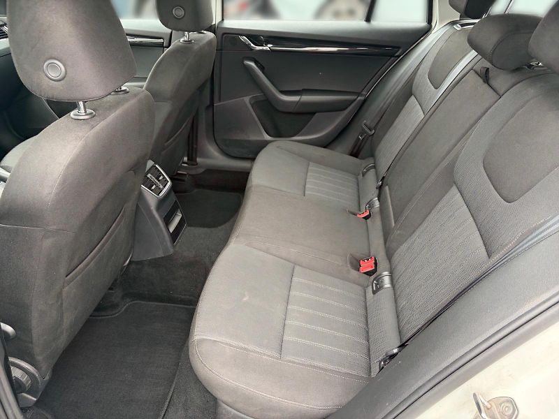 Škoda Octavia (2019) STYLE 1.6TDI 85kW CZ DPH - fotka 8 z 11