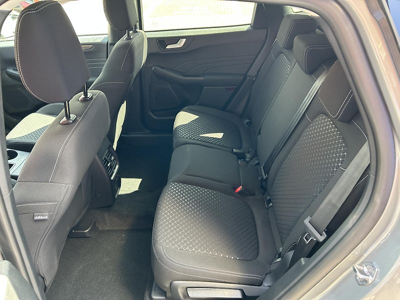 Ford Kuga Top Edition 2.5 HEV 132 kW - fotka 11 z 37