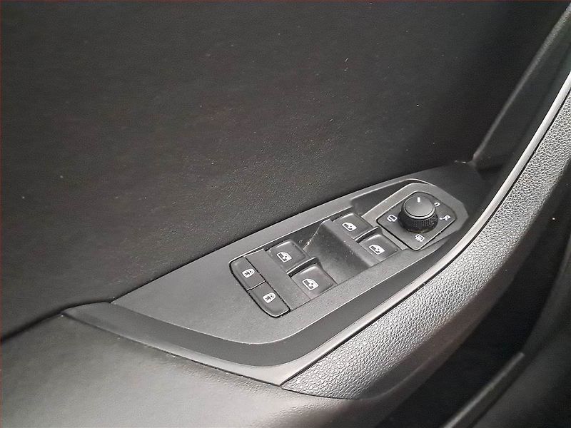Škoda Kodiaq (2019) Ambition 2.0 TDI 4x4 - fotka 16 z 18