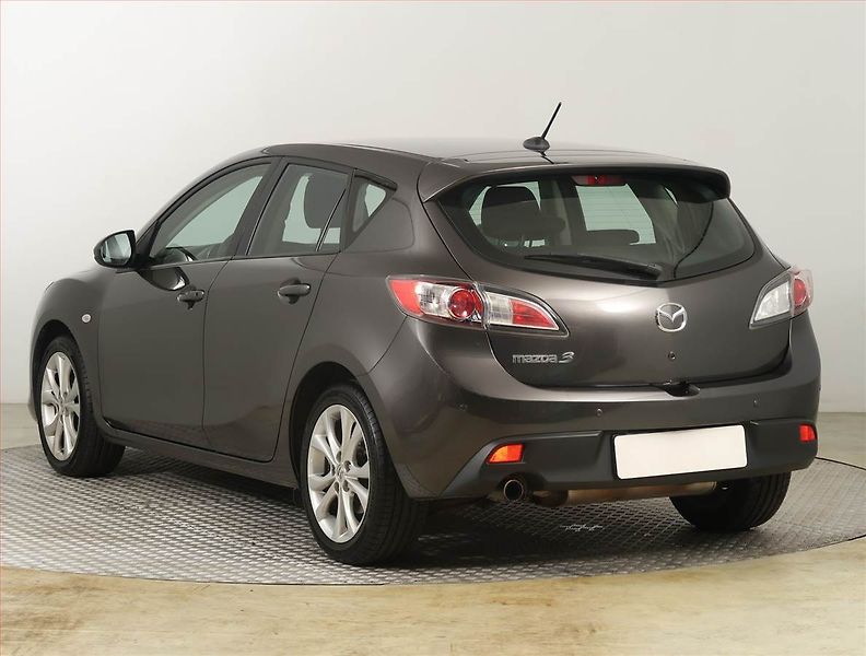 Mazda 3 (2009) 2.0, Navi, Tempomat - fotka 4 z 20