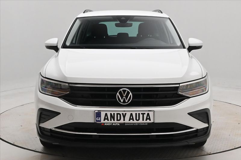 Volkswagen Tiguan 2,0 TDI 110 kW DSG Life Záruka - fotka 2 z 31