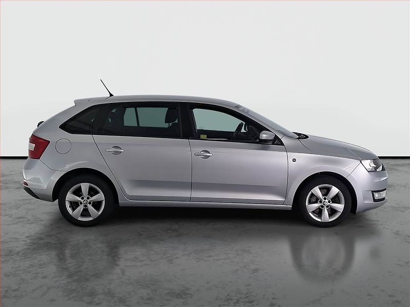 Škoda Rapid (2014) Spaceback 1.2 TSI - fotka 6 z 16