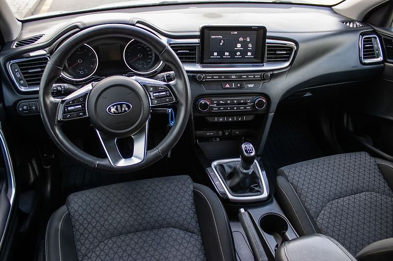 Kia Ceed - fotka 13 z 22