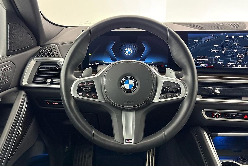 BMW X6 xDrive40d - fotka 23 z 28
