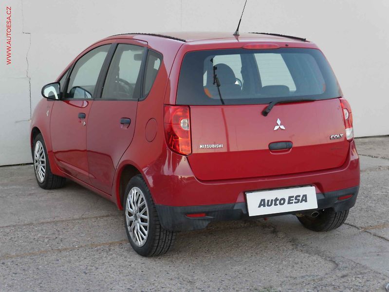 Mitsubishi Colt (2011) 1.3i, ČR, servis.kniha, AC - fotka 4 z 14