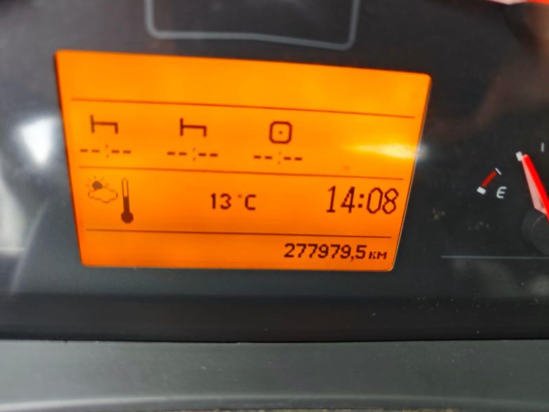 Volvo FL 14 t, nová 8t hákový nosič  - fotka 14 z 32
