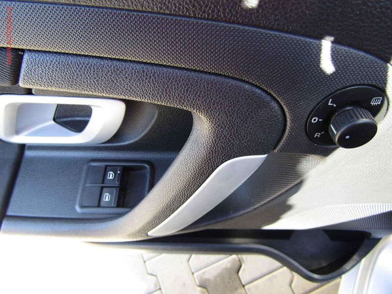 Škoda Fabia (2008) 1.2 i, ČR, STK5/28 - fotka 11 z 17