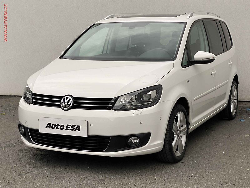 Volkswagen Touran (2013) 1.2 TSi, Life, bixen, navi, - fotka 3 z 20