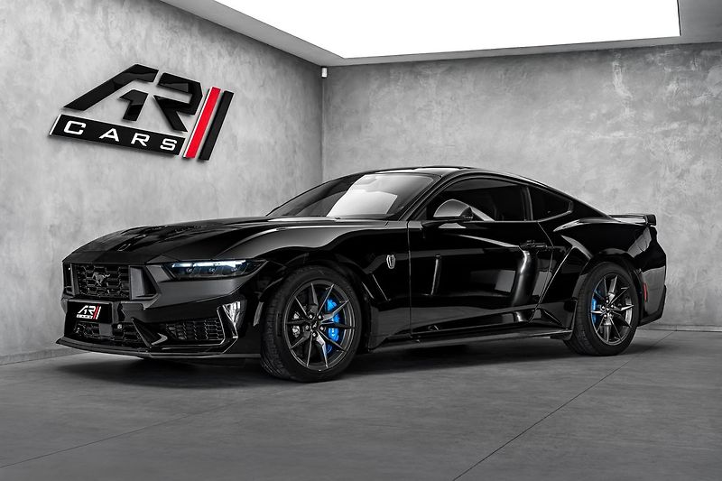 Ford Mustang 5.0 V8 manuál!!! - fotka 1 z 25