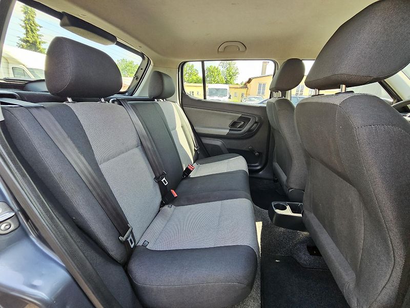 Škoda Fabia 1.2 44kW, KLIMA, REZERVACE - fotka 23 z 27