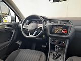 Volkswagen Tiguan Life 2,0 TDI 110 kW,7-míst - náhled 14