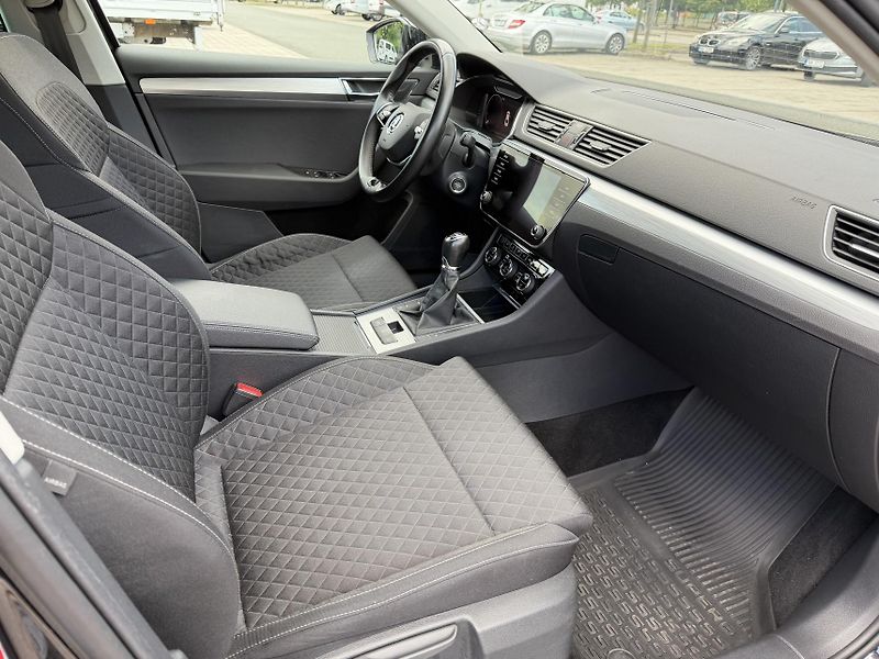 Škoda Superb (2022) 2.0TDi 110kW,ČR,1maj, liftback - fotka 10 z 11