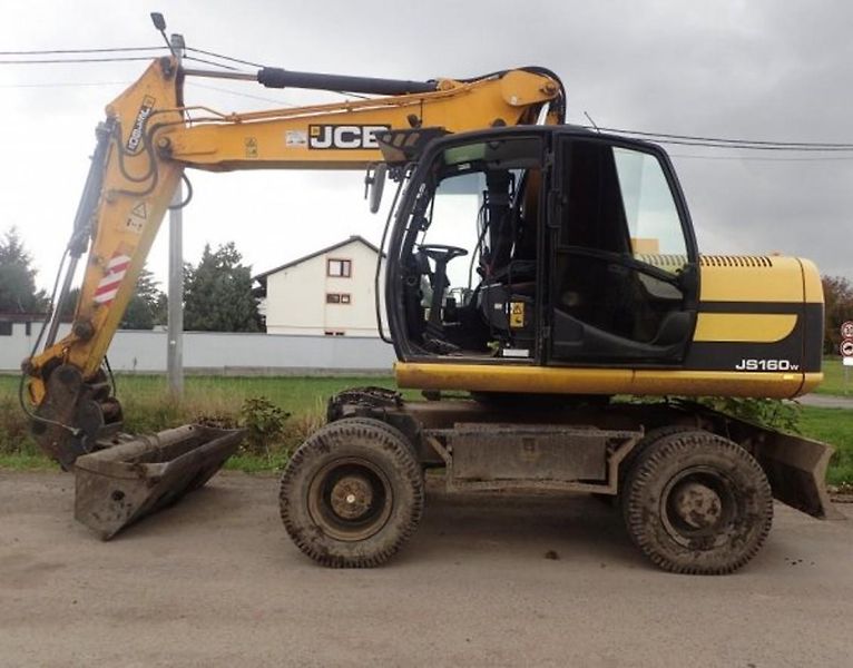 JCB (2011) 160W 17t bagr 5lopat SPZ - fotka 2 z 10