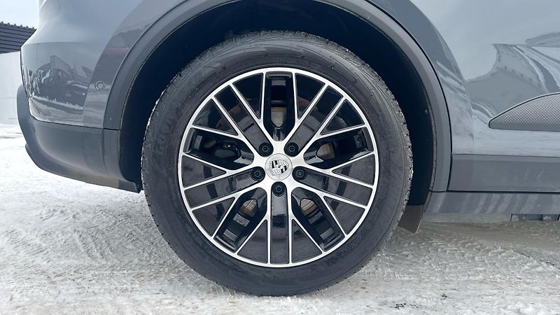 Porsche Macan (2025) 4 - fotka 11 z 29