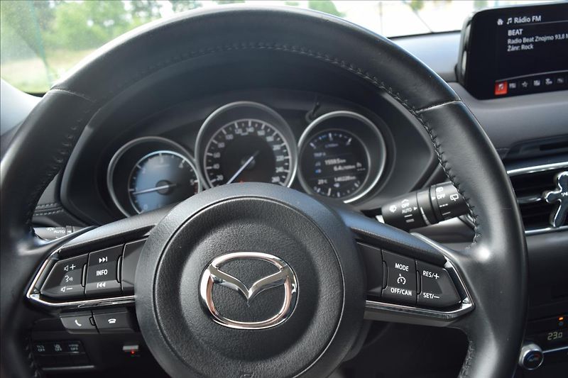 Mazda CX-5 2,2 d 110KW AUTOMAT TAŽNÉ ALU - fotka 39 z 50
