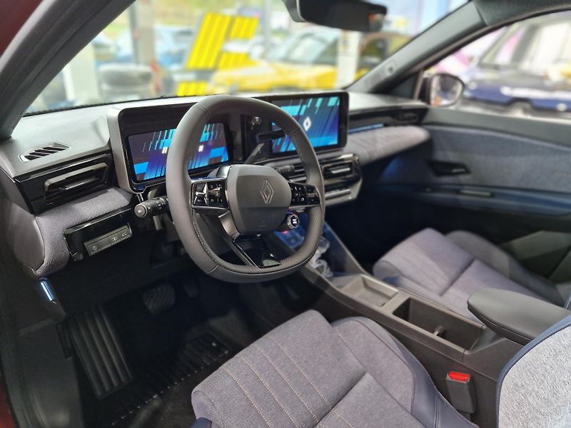 Renault 4 E-TECH (2026) R4 Techno  - fotka 16 z 20