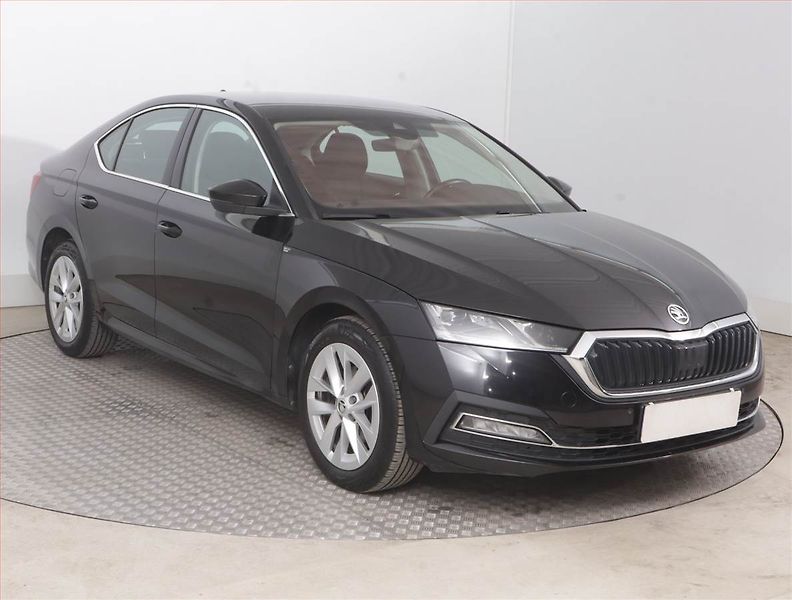 Škoda Octavia (2022) 2.0 TDI, Automat, ČR,1.maj - fotografie inzerátu