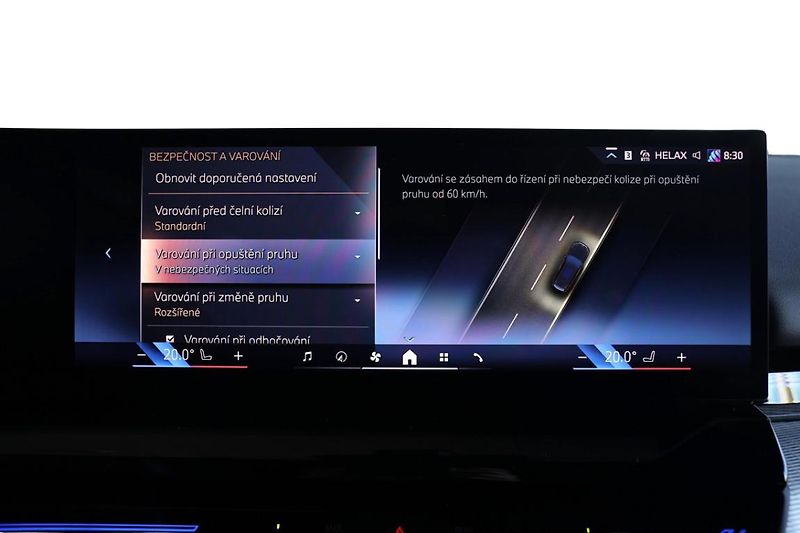 BMW Řada 5 540d xDrive Touring - fotka 17 z 24