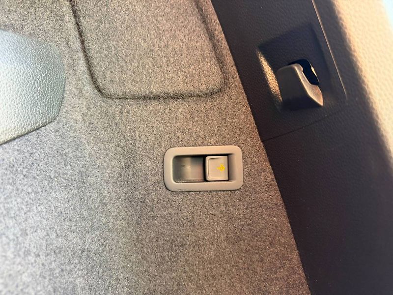Škoda Karoq SportLine 2,0TDI 110 kW 7° DSG - fotka 39 z 42